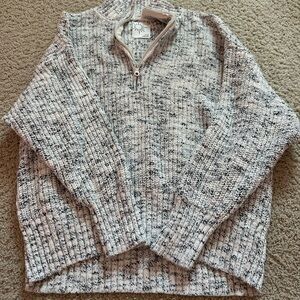 Aerie Black and White Knit Sweater